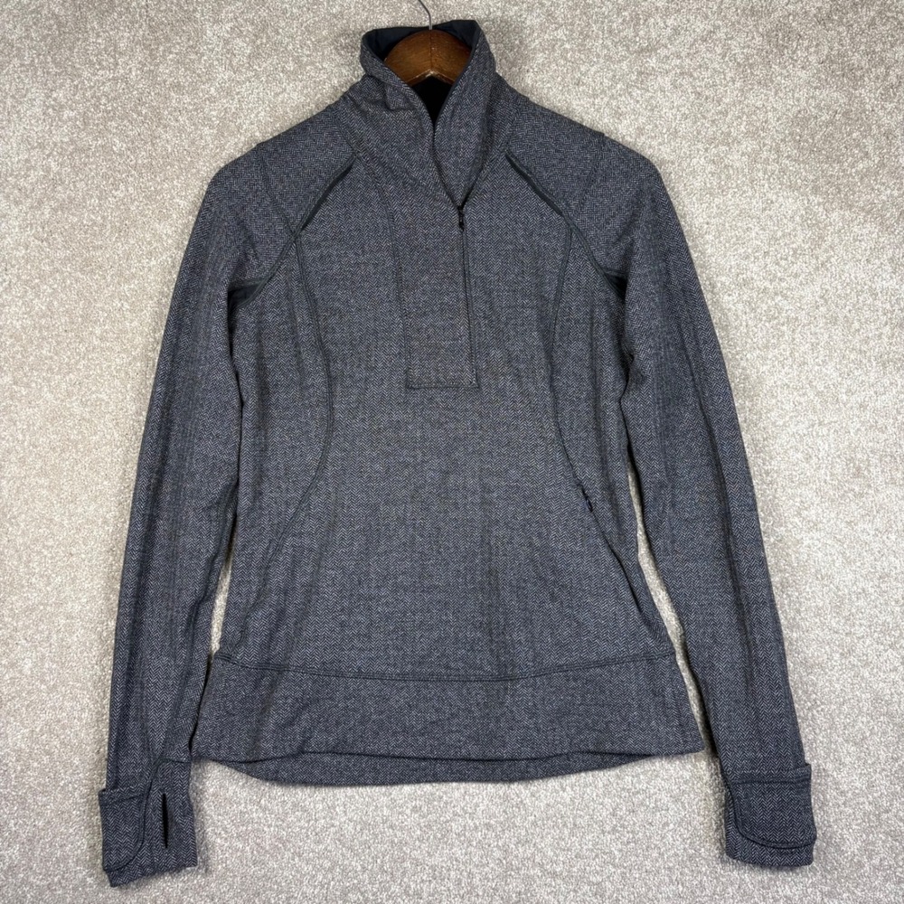 Lululemon Grey Herringbone 1/2 Zip Long Sleeve Pullover Thumbholes Size 8